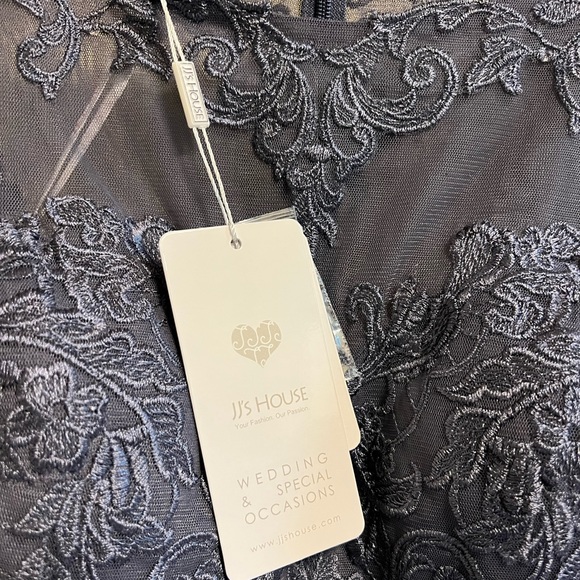 NWT JJs House- A-Line Scoop Neck High-Low Chiffon Dress w/ Elbow Length Sleeves - Picture 6 of 12